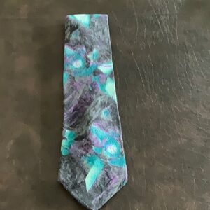 Stylish Gray and Purple Hair Accessory